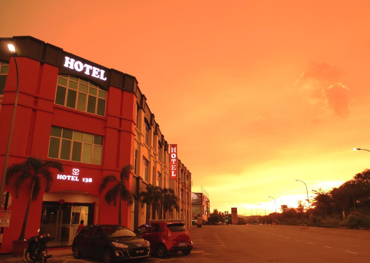 โรงแรม 138 แอท สุบัง ชาห์อาลัม ภายนอก รูปภาพ
